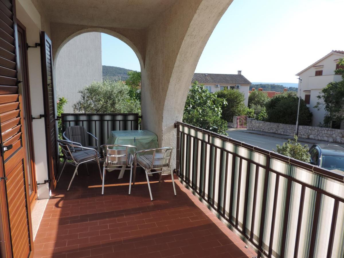 Apartmani Antica Црес Экстерьер фото